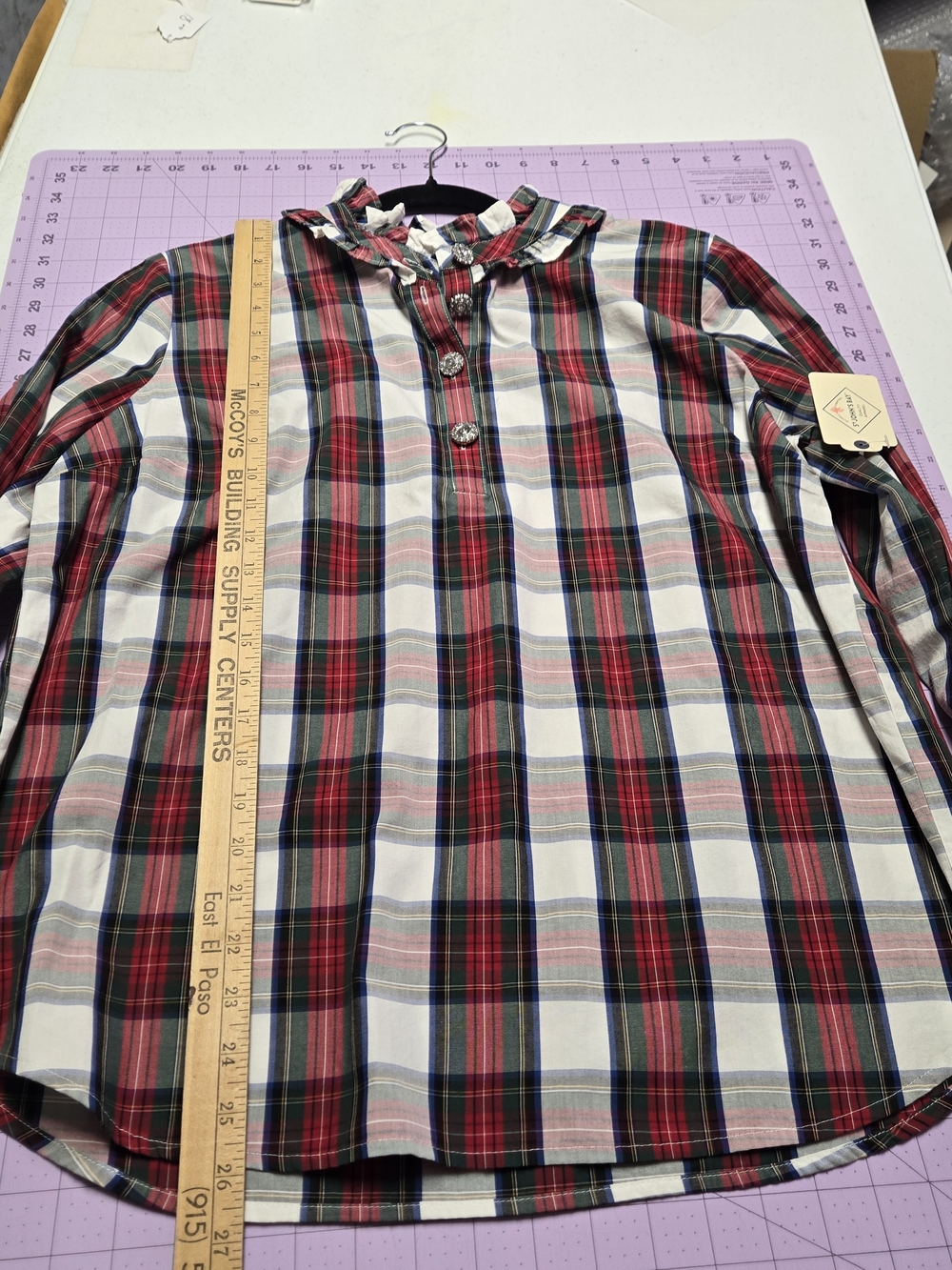 St. John’s Bay Plaid Ruffle Blouse Women’s Large 100% Cotton NWT Jeweled Buttons - Picture 4 of 13